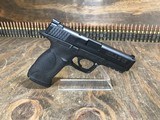 SMITH & WESSON M&P 9 - 3 of 4