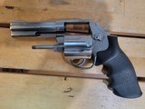 SMITH & WESSON 681-3 - 4 of 5