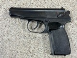 MAKAROV MAKAROV - 2 of 7