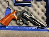 SMITH & WESSON MODEL 29-10 CLASSIC - 2 of 6