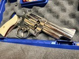 SMITH & WESSON MODEL 29-10 CLASSIC CUSTOM - 4 of 7