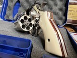 SMITH & WESSON MODEL 29-10 CLASSIC CUSTOM - 5 of 7