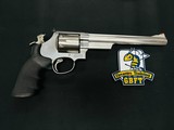 SMITH & WESSON 629 4 - 2 of 6