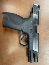 SMITH & WESSON M&P40 .40 S&W - 4 of 4