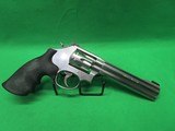 SMITH & WESSON 617-6 10-SHOT - 2 of 7