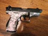 WALTHER P22 - 2 of 4