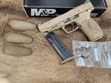 SMITH & WESSON M&P 9M2.0 - 2 of 4