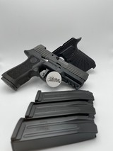 SIG SAUER P320 XCOMPACT - 1 of 4