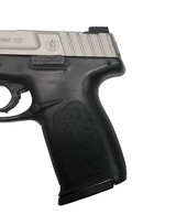 SMITH & WESSON SD40VE - 4 of 6