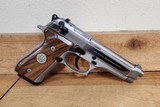 BERETTA 92FS Inox High Polish - 1 of 7