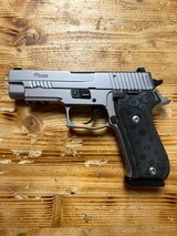 SIG SAUER P220 - 3 of 3