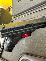 SPRINGFIELD ARMORY XD-40 - 2 of 4