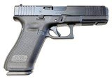 GLOCK 17 GEN 5 - 2 of 7