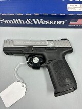 SMITH & WESSON SD9 VE - 2 of 4