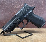 SIG SAUER P250 - 2 of 3