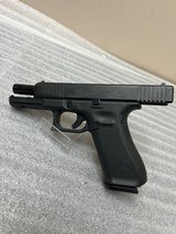 GLOCK 22 G22 Gen 5 .40 S&W - 4 of 7