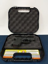 GLOCK 27 .40 S&W - 1 of 3