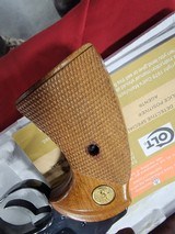 COLT DIAMONDBACK - 5 of 8