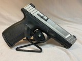 SMITH & WESSON SD40 VE - 3 of 5