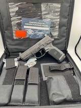 FN FNX-45 TACTICAL - 1 of 7