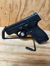 SMITH & WESSON M&P 9 SHIELD - 1 of 5
