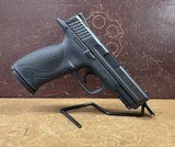 SMITH & WESSON M&P9 Stainless - 2 of 3