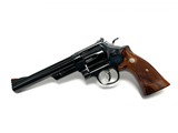 SMITH & WESSON 29 - 2 of 2