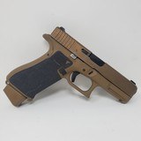 GLOCK 19 X - 2 of 7