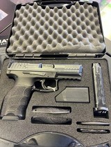 HECKLER & KOCH VP9 - 1 of 3