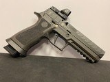 SIG SAUER P320 MAX - 2 of 4