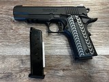 BROWNING 1911 380 BLACK LABEL - 1 of 3