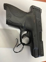 SMITH & WESSON M&P 9 SHIELD - 2 of 5