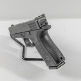 GLOCK G19 Gen4 Grade 2 - 5 of 6