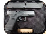 GLOCK Glock 19 GEN 5 9mm AGB - 1 of 3