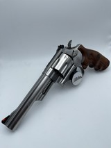 SMITH & WESSON 629 - 3 of 6