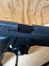 SIG SAUER P226 - 3 of 6