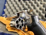 SMITH & WESSON 629 CLASSIC 6 1/2 PORTED BARREL - 2 of 6