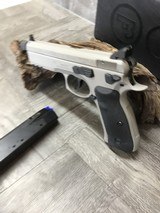 CZ 75 SP-01 TACTICAL - 5 of 5