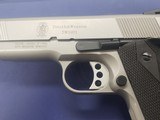 SMITH & WESSON SW1911 - 4 of 6