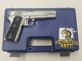 SMITH & WESSON SW1911 - 2 of 6