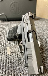 SIG SAUER P365 XL 9MM LUGER (9X19 PARA) - 5 of 5