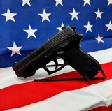 SIG SAUER SP2022 - 2 of 4