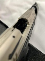 WALTHER P22 - 4 of 4