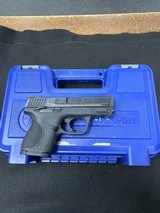 SMITH & WESSON M&P 9C - 1 of 7