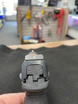 SMITH & WESSON M&P 9C - 7 of 7