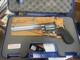 SMITH & WESSON 460XVR - 1 of 3