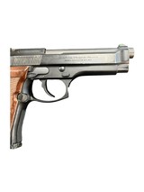 BERETTA 92F - 2 of 6