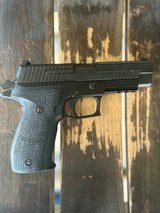 SIG SAUER P226 - 3 of 3