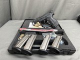 WALTHER P22 Stainless - 1 of 4