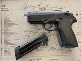 BERETTA PX4
STORM FULL SIZE .45 ACP - 1 of 4